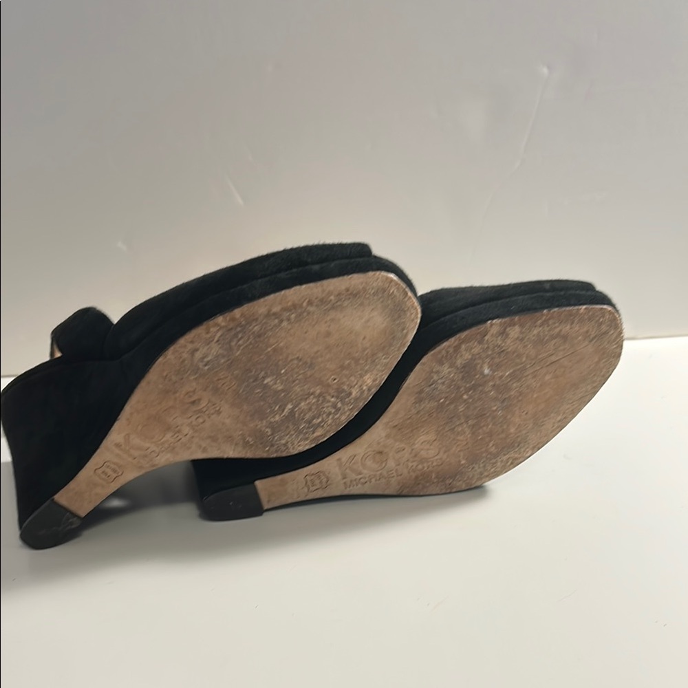 Michael Kors Black Stiletto Slingback Heels - Picture 4 of 4